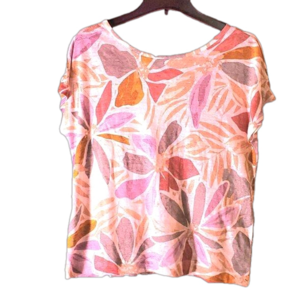 Nicole Miller 100% Linen Floral Top Spring and Summer with Buttons Down the Back